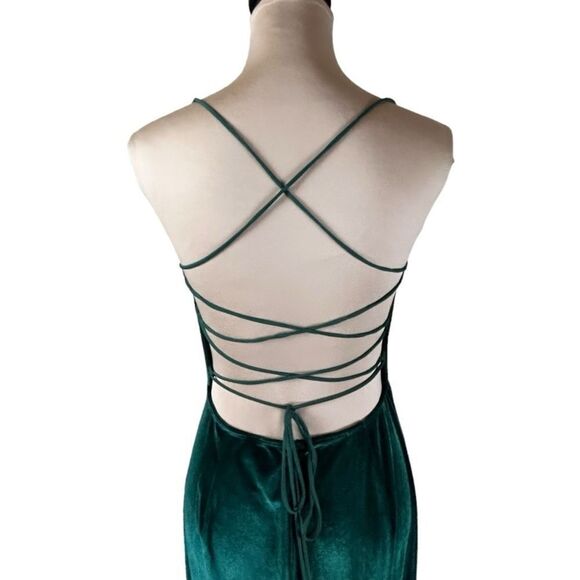 Lucy in the sky dress sz L Velvet Luxe Maxi Dress in Dark Green Swiftie - Picture 4 of 15